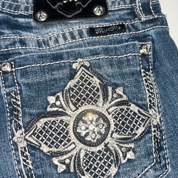 Miss Me Women's Blue Denim Shorts - Picture 2 of 5